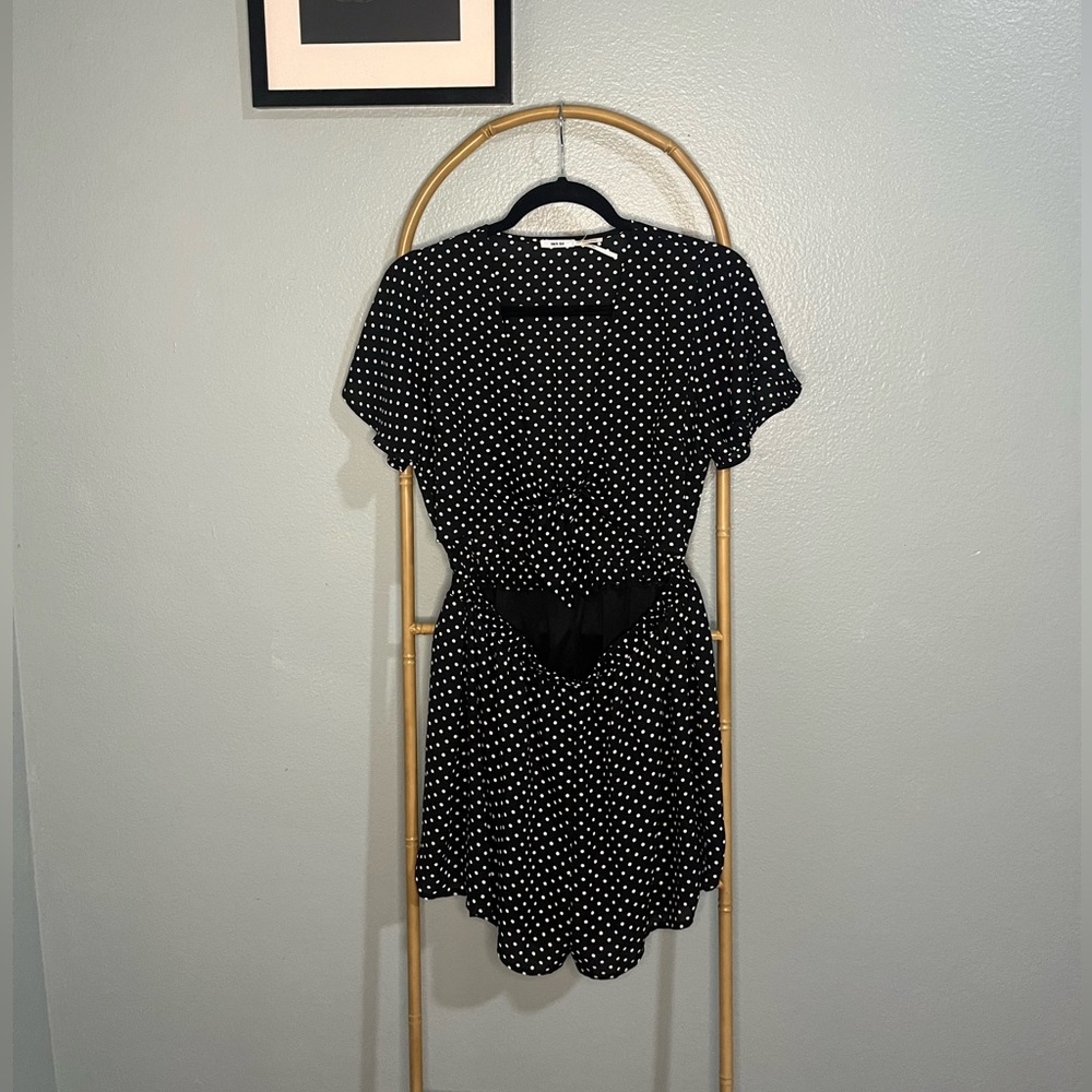 Black & white polka dot tie front romper ⚫️⚪️